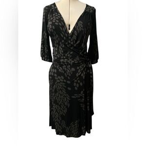 H&M Wrap Dress Size 12 Date Night Valentines V Neck Sexy Classy